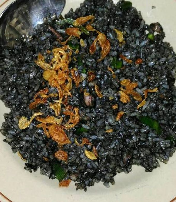 Cara Membuat Nasi Goreng dengan Resep Bumbu Hitam