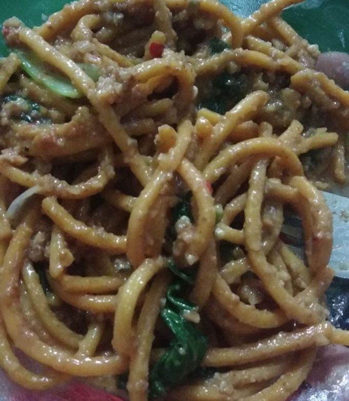 Cara Buat Bumbu Kacang Mie Lidi